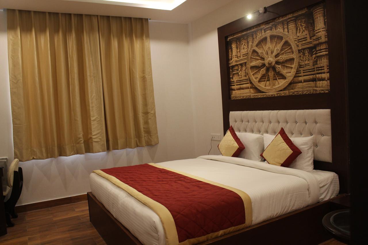 Ishanika Hotel 3*