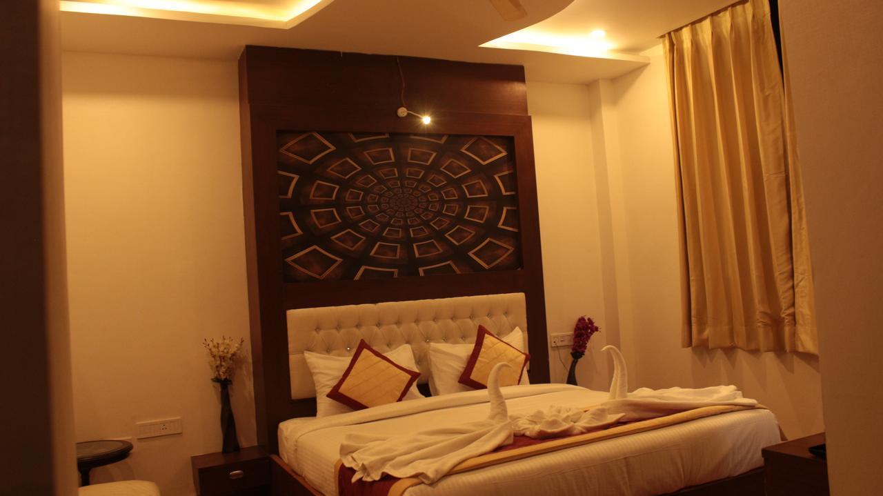Ishanika Hotel Lucknow